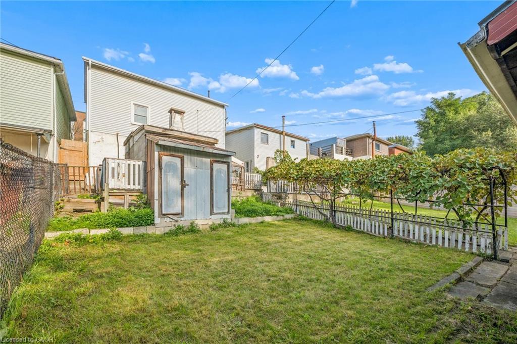 77 Beverly Street Property Photo 33