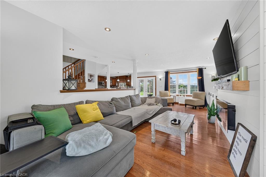 55 Monture Street N Property Photo 8