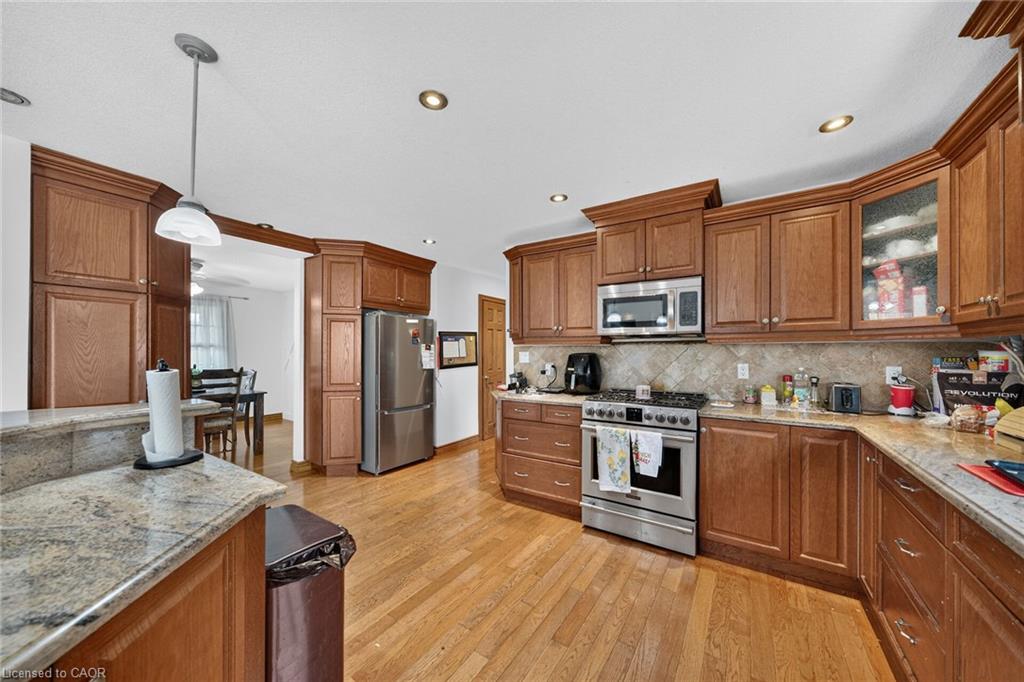 55 Monture Street N Property Photo 16