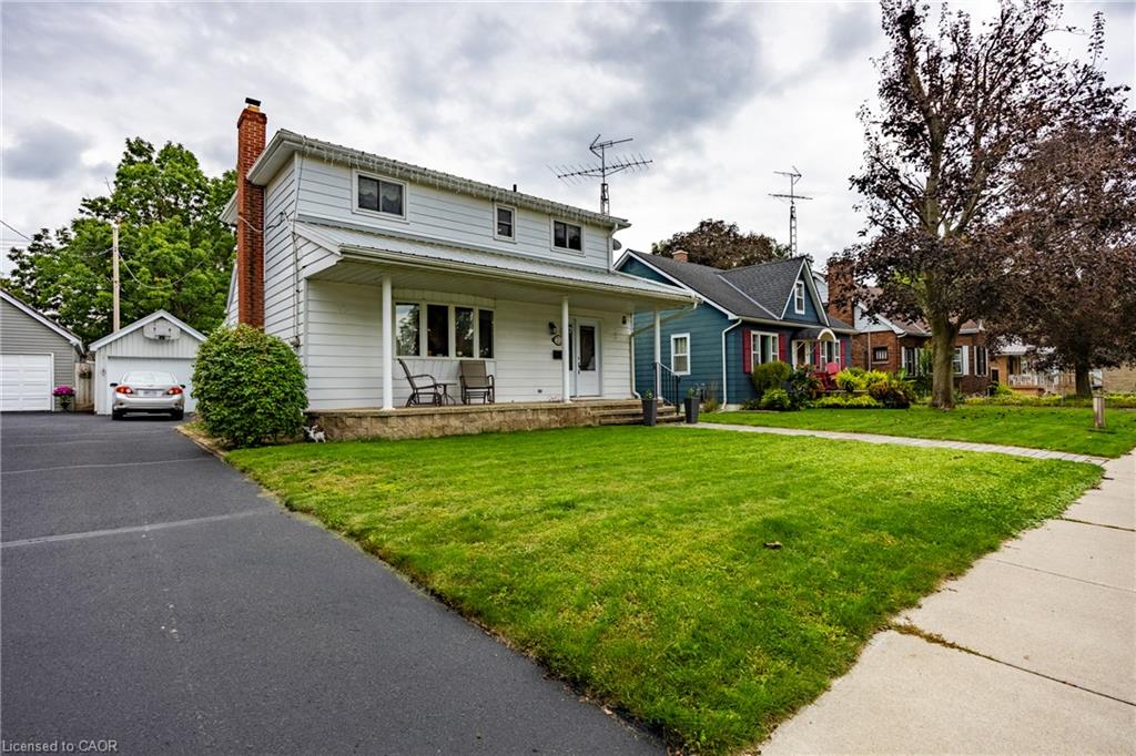 72 Pine Street Property Photo 2