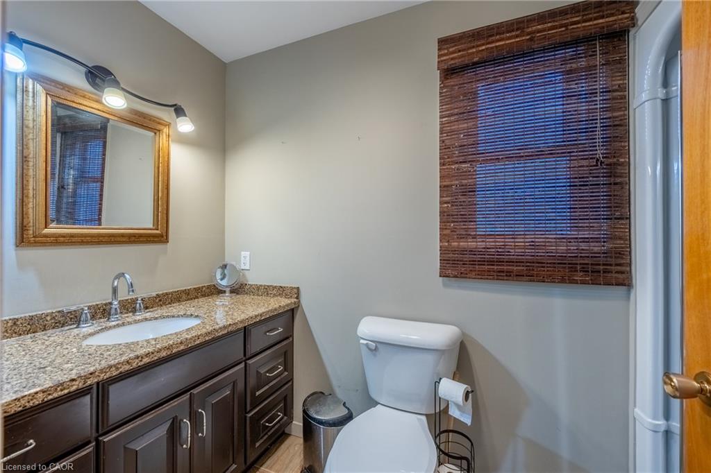 72 Pine Street Property Photo 19