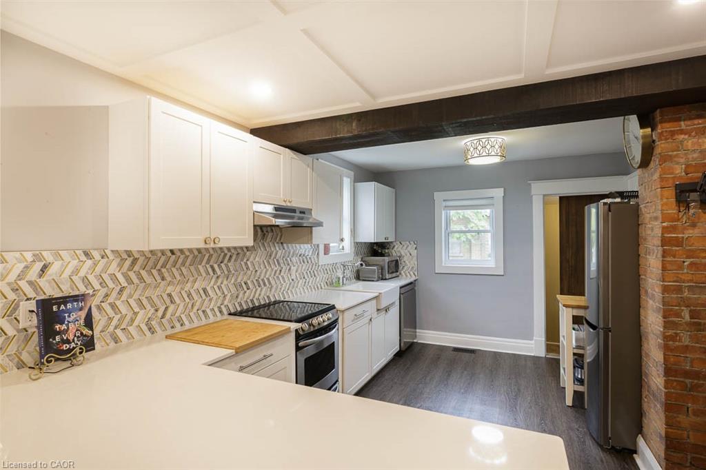 241 Vine Street Property Photo 1