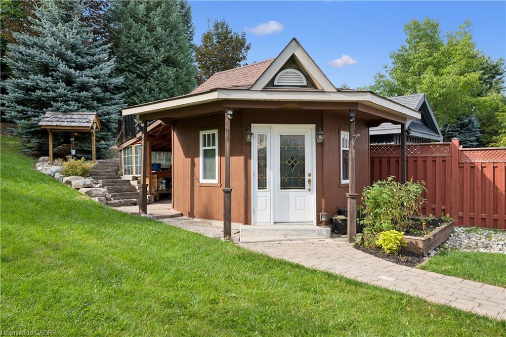 26 Frasson Drive Property Photo 41