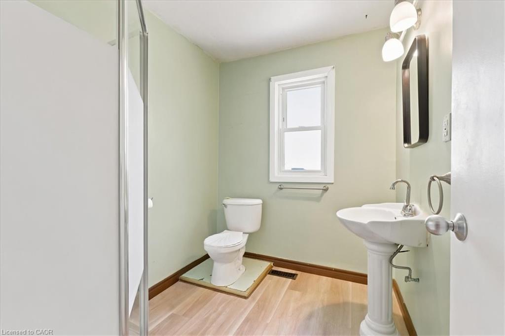22 Ramore Street Property Photo 8