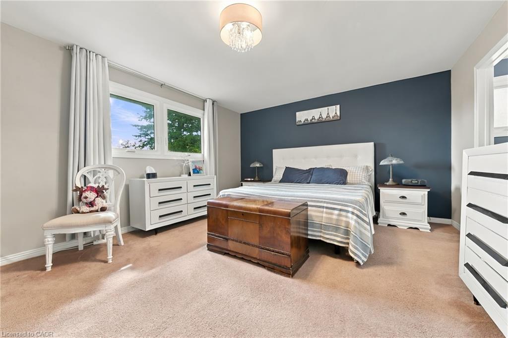 427 Melanie Crescent Property Photo 22