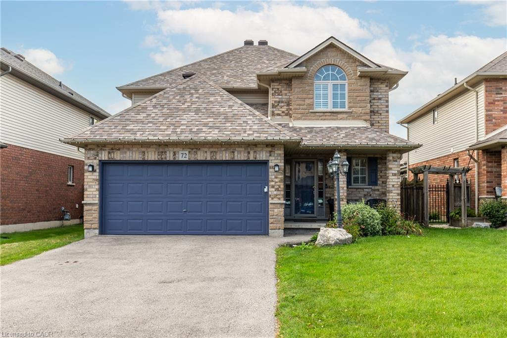 72 Etherington Crescent Property Photo 1