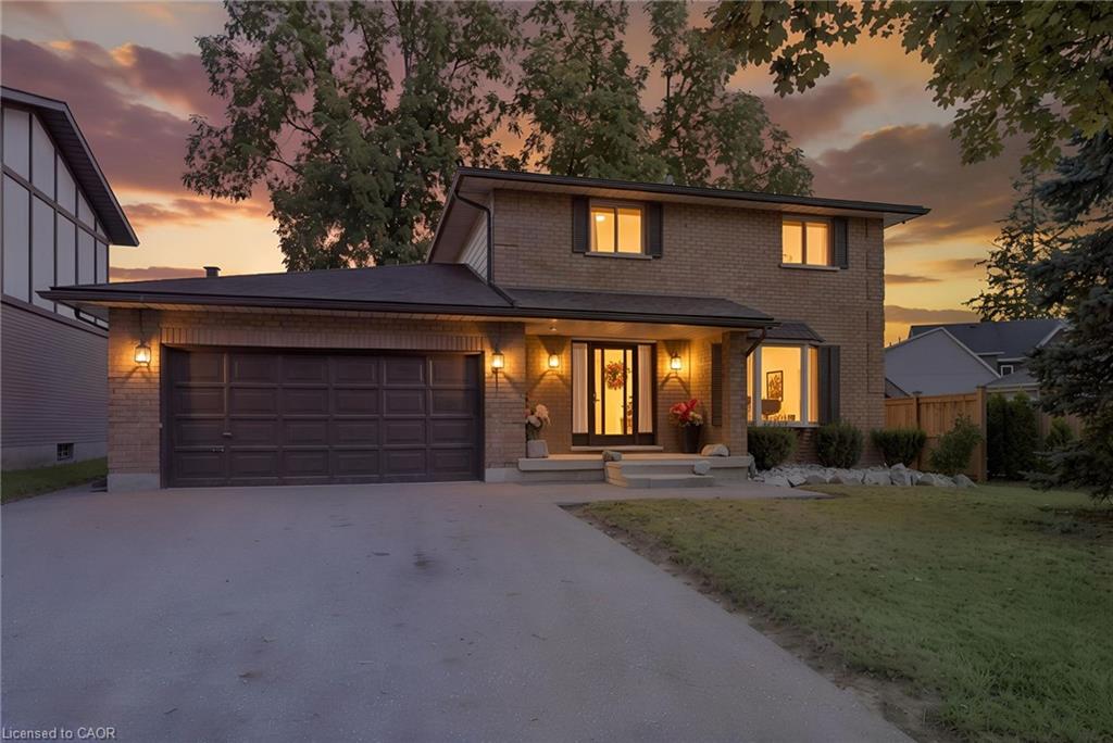 8 Beckett Drive Property Photo 1