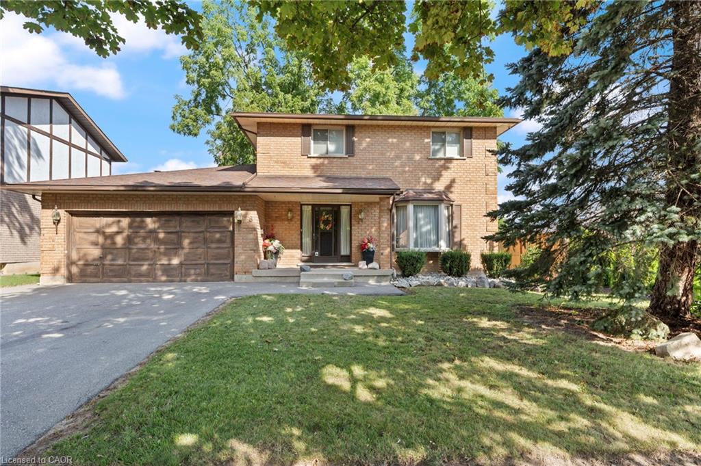 8 Beckett Drive Property Photo 2