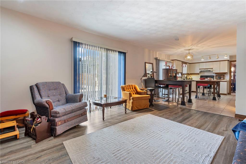 8 Beckett Drive Property Photo 10