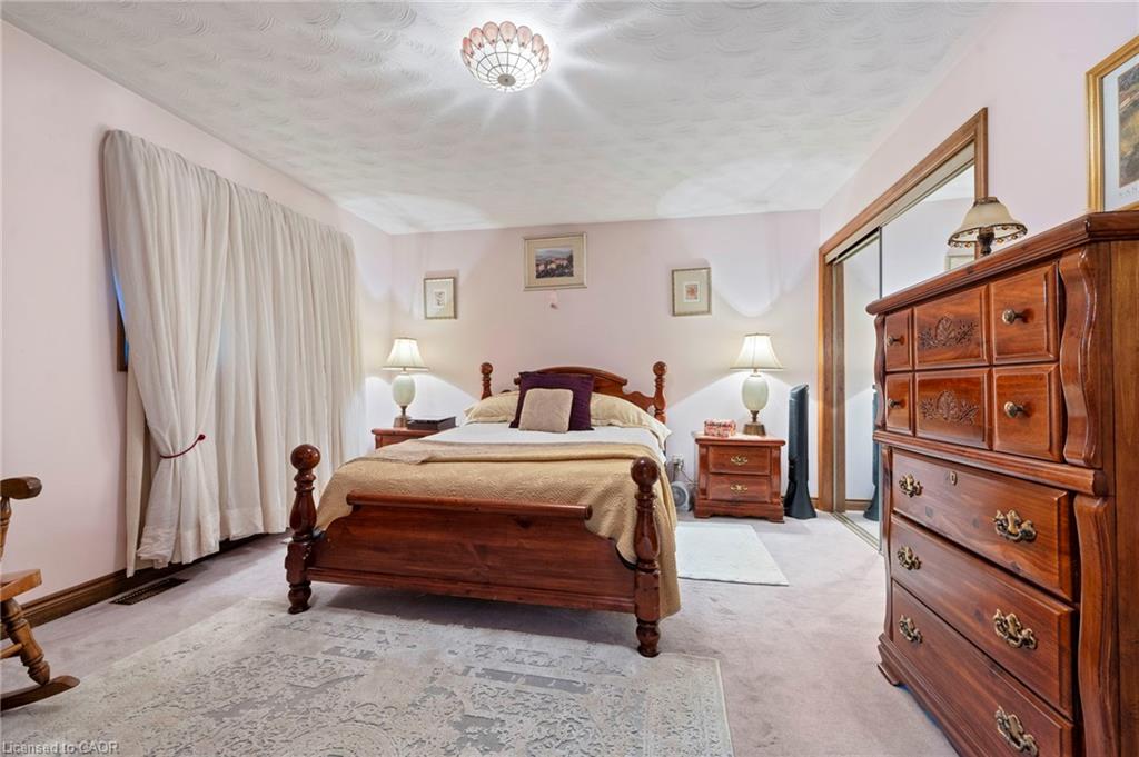 8 Beckett Drive Property Photo 16