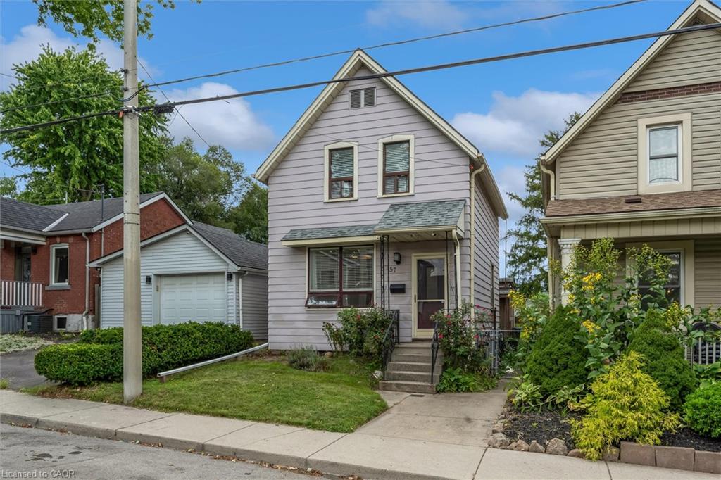 157 Macaulay Street E Property Photo 1