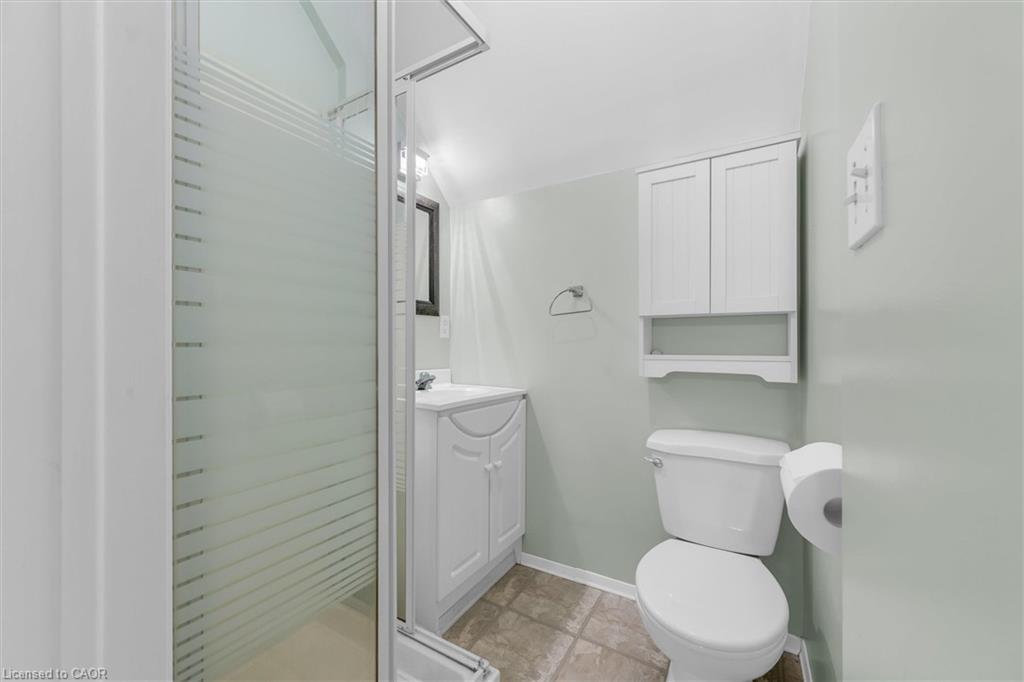 157 Macaulay Street E Property Photo 23