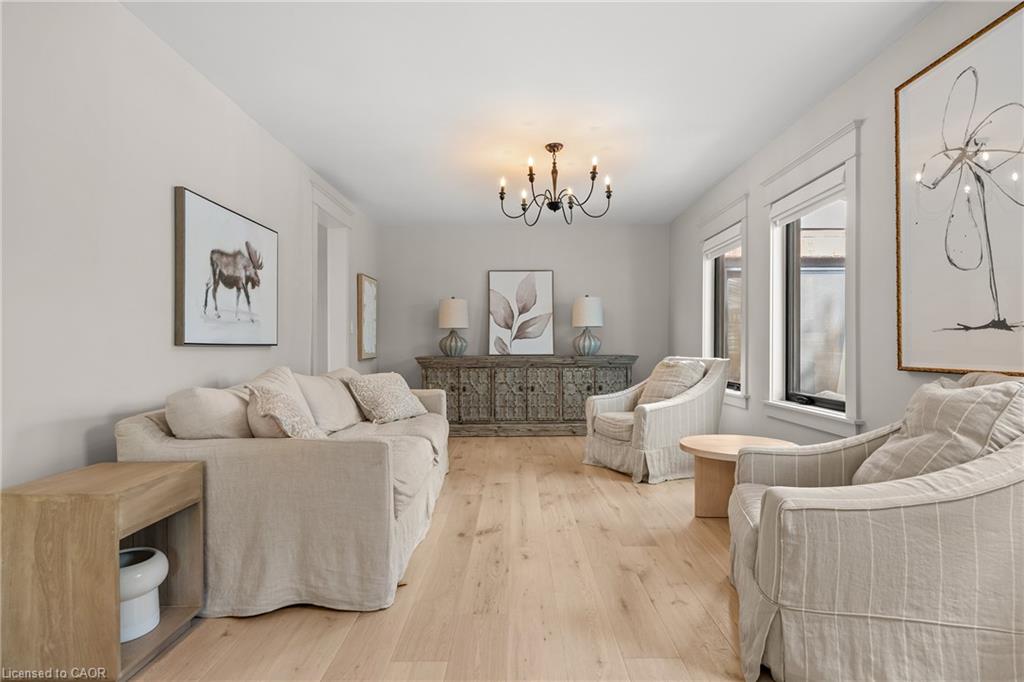 139 Allan Street Property Photo 11