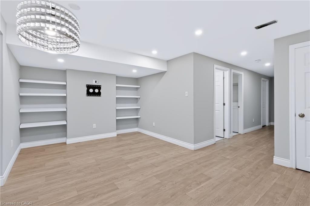 22-290 Barton Street W Property Photo 21