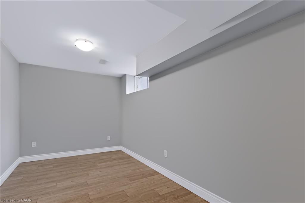 22-290 Barton Street W Property Photo 24
