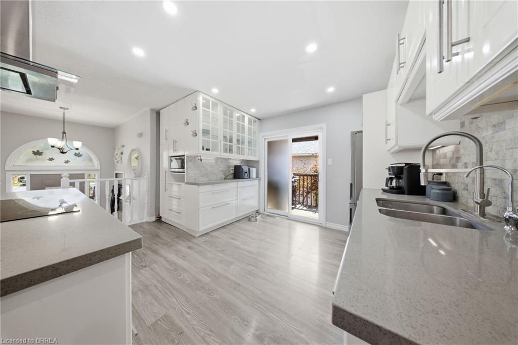 29 Strong Court Property Photo 15