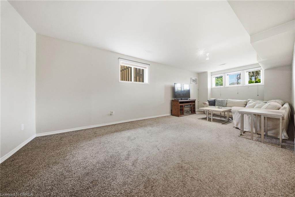 29 Strong Court Property Photo 22