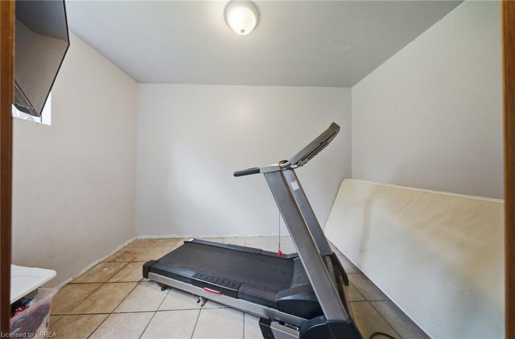 29 Strong Court Property Photo 27