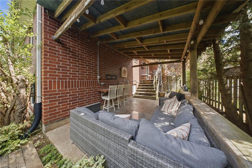 29 Strong Court Property Photo 32