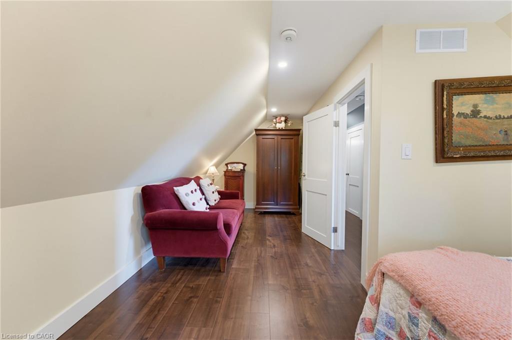 1084 Westover Road Property Photo 25