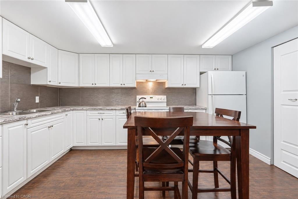 287 Santone Avenue Property Photo 17