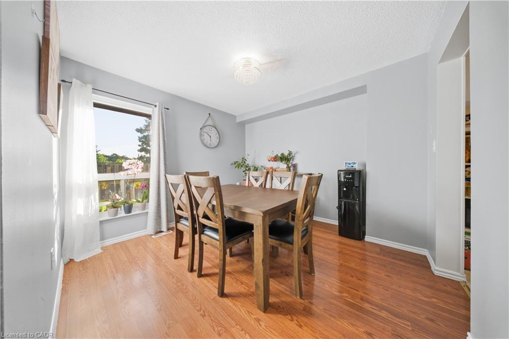 59-880 Limeridge Road E Property Photo 8