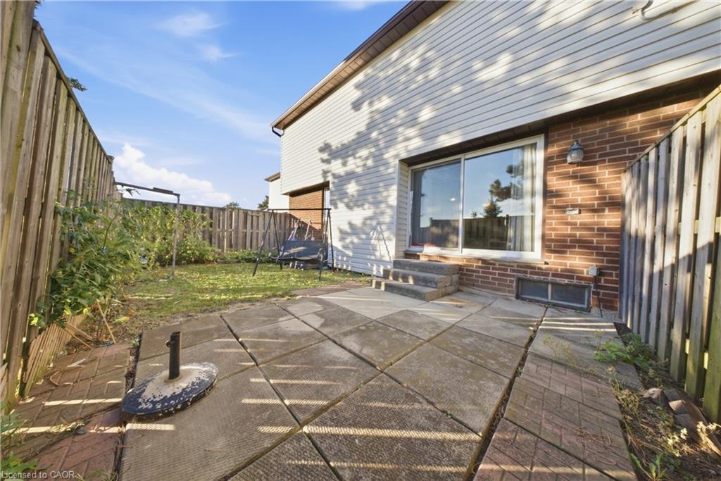 59-880 Limeridge Road E Property Photo 19