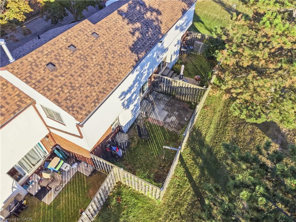 59-880 Limeridge Road E Property Photo 24