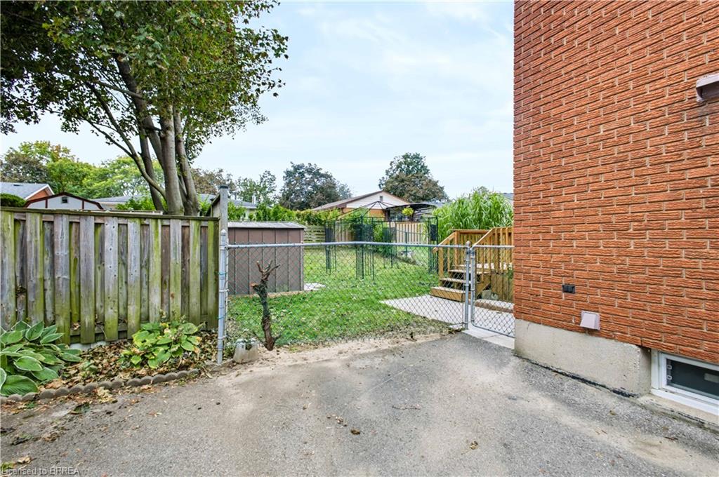 33 Coachwood Road Property Photo 29