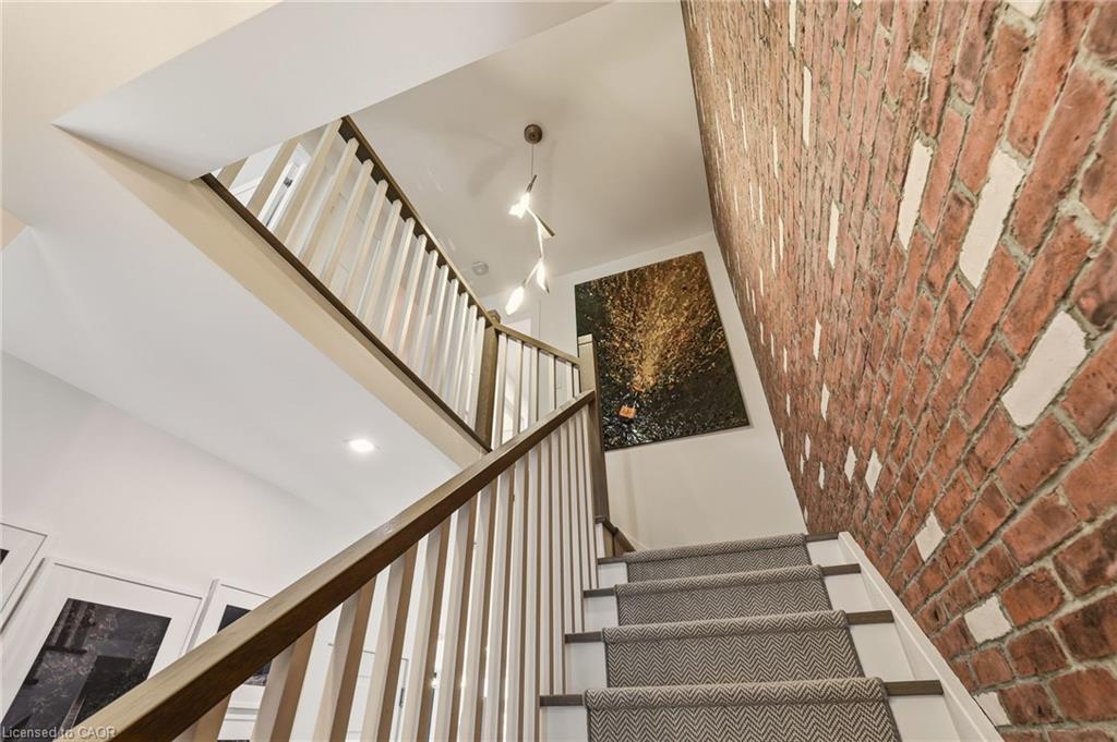 4-5056 New Street Property Photo 5