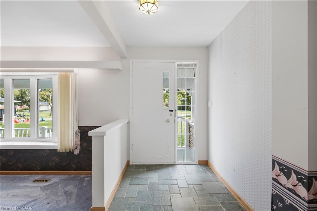 6 Glengrove Circle Property Photo 6