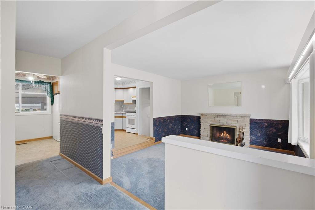 6 Glengrove Circle Property Photo 8