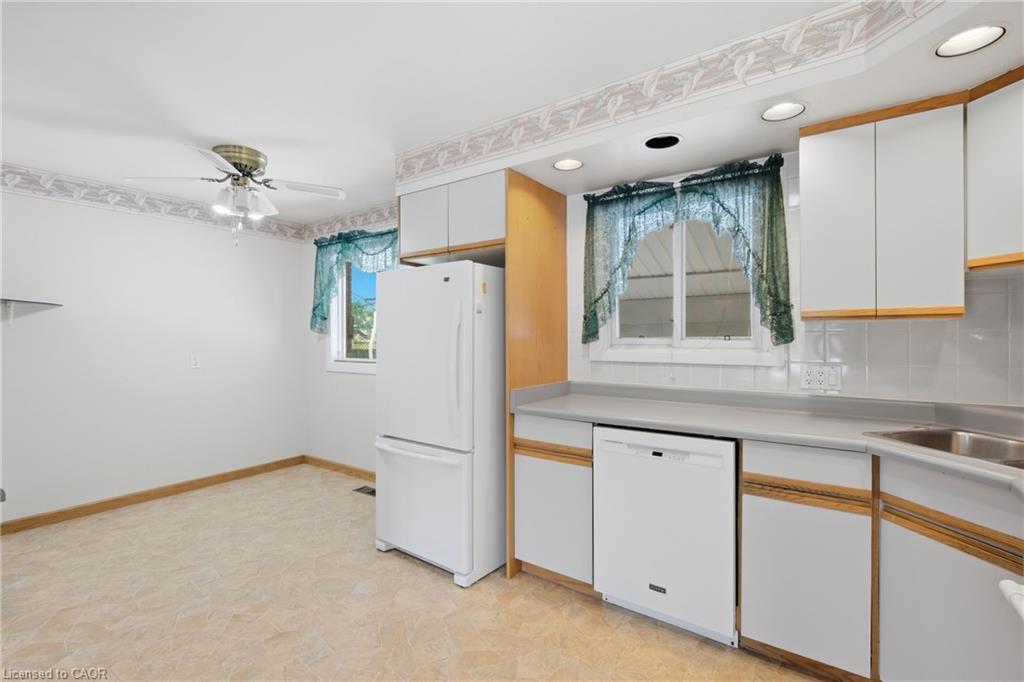 6 Glengrove Circle Property Photo 19