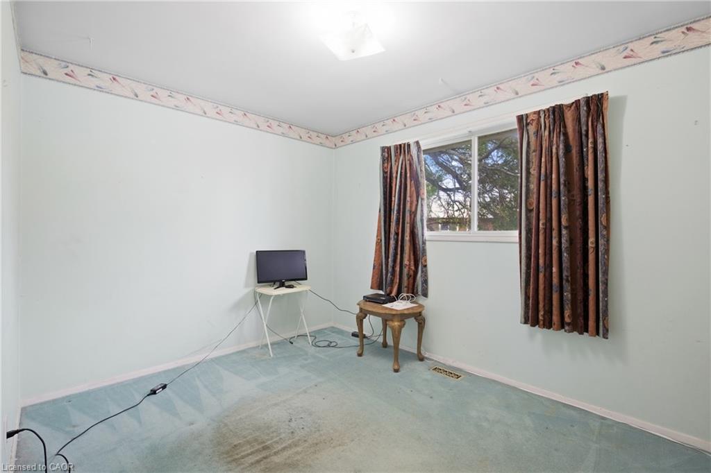 6 Glengrove Circle Property Photo 25