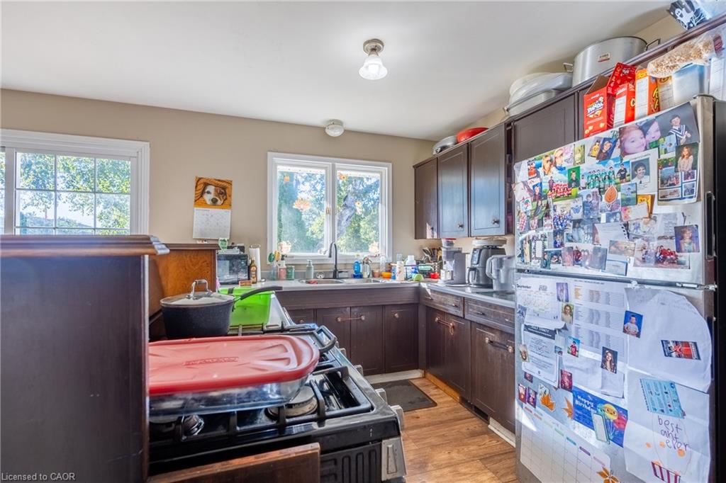 154 First Avenue Property Photo 10