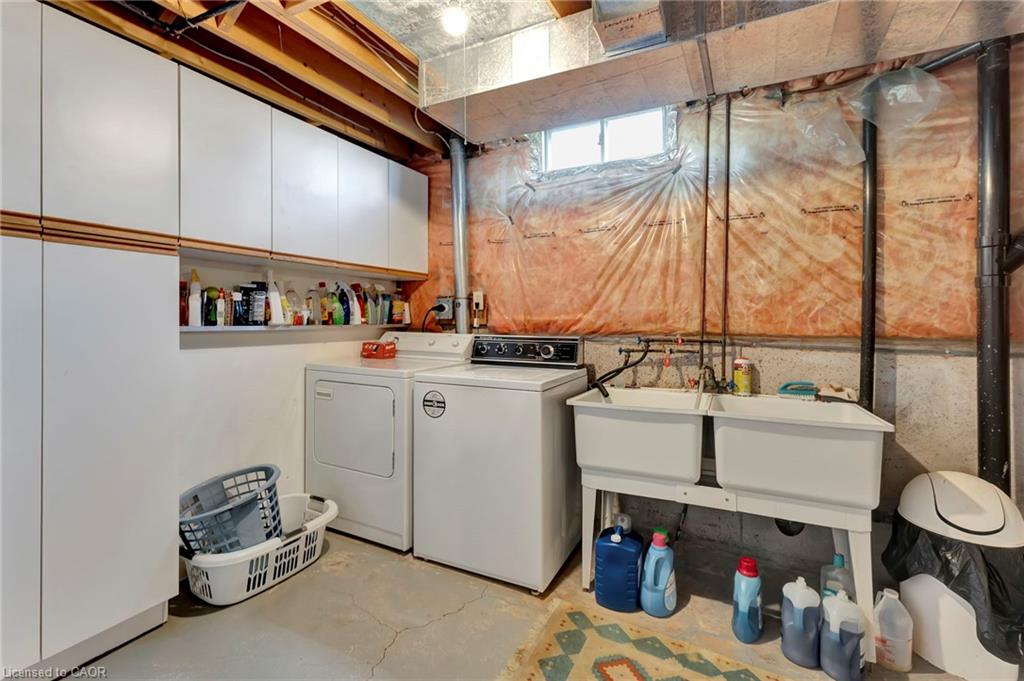 144 Cove Crescent Property Photo 30