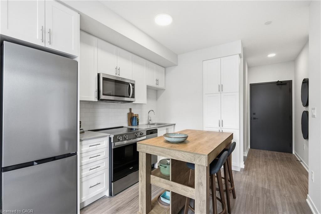 134-2500 Saw Whet Boulevard Property Photo 12