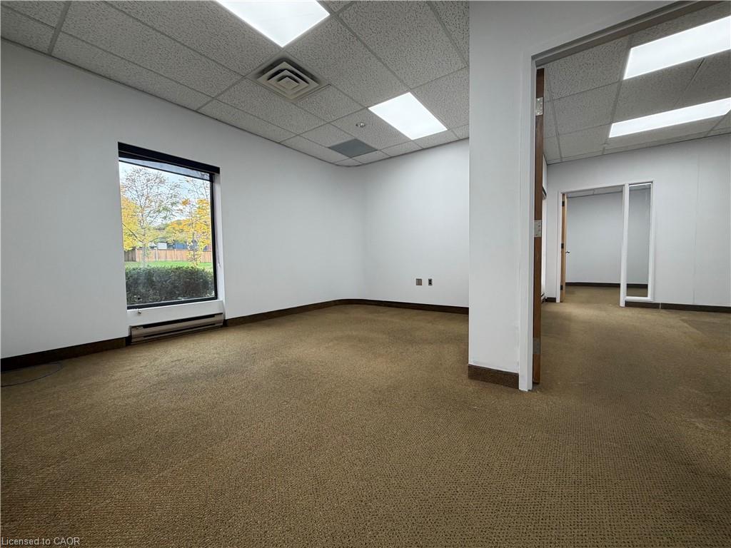 370 York Boulevard Property Photo 7