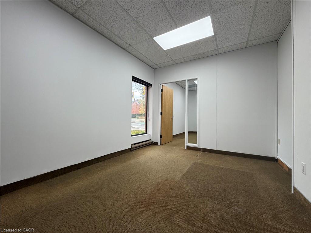 370 York Boulevard Property Photo 8