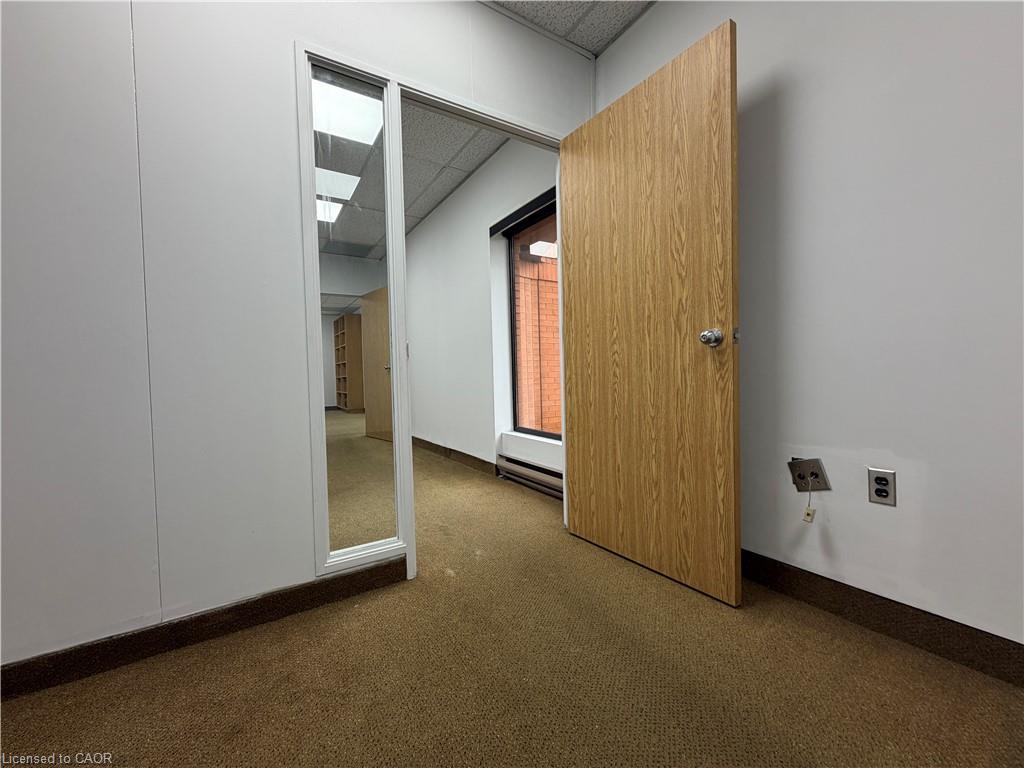 370 York Boulevard Property Photo 11