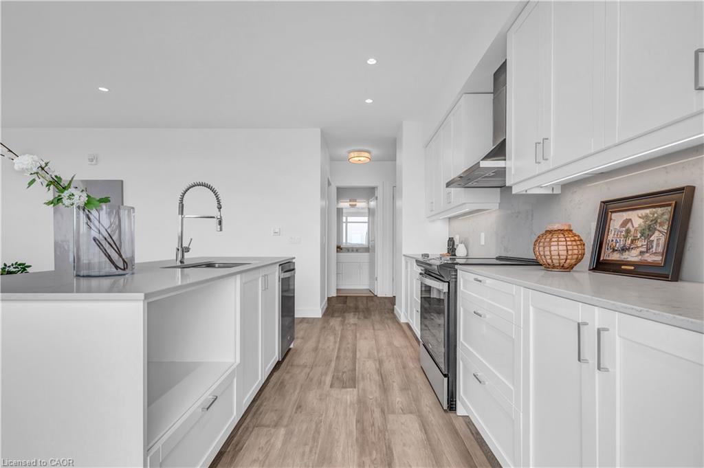 1414-15 Glebe Street Property Photo 3