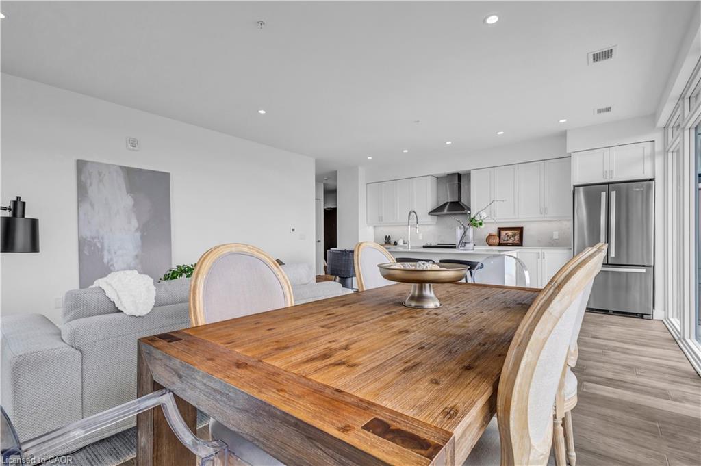 1414-15 Glebe Street Property Photo 5