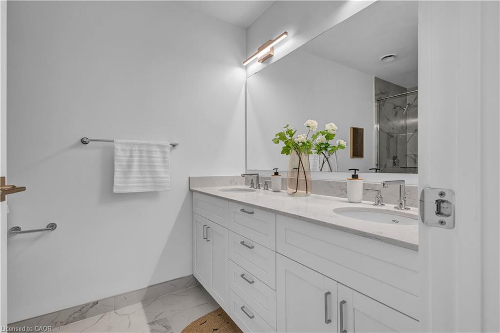 1414-15 Glebe Street Property Photo 18