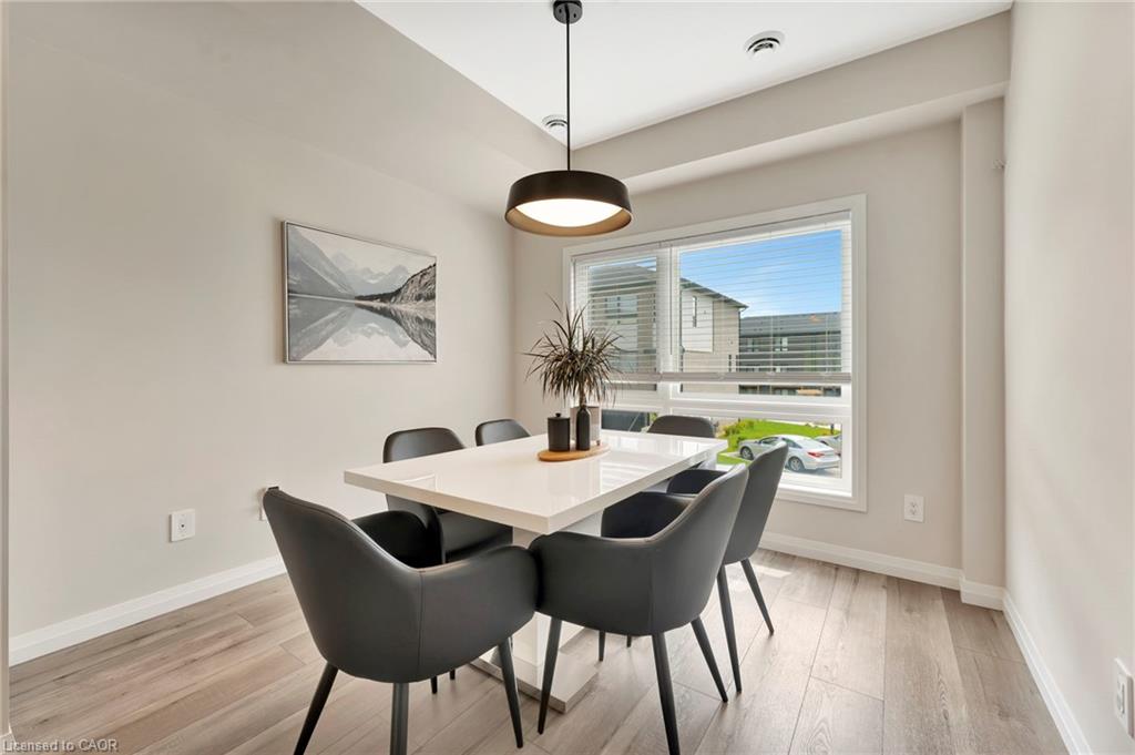 32-720 Grey Street Property Photo 6