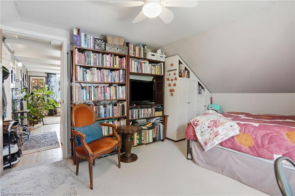 19 Victoria Street Property Photo 26