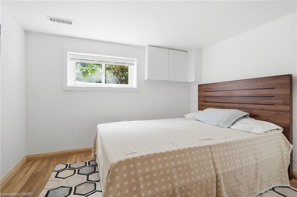 19 Victoria Street Property Photo 34