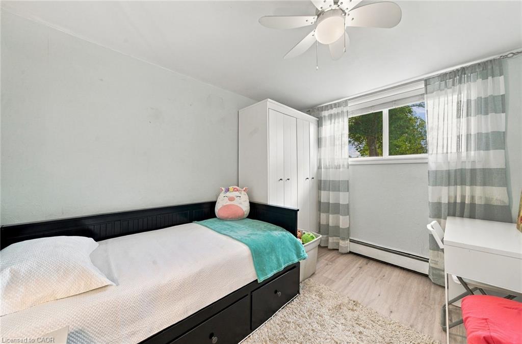 9793 Dickenson Road W Property Photo 36