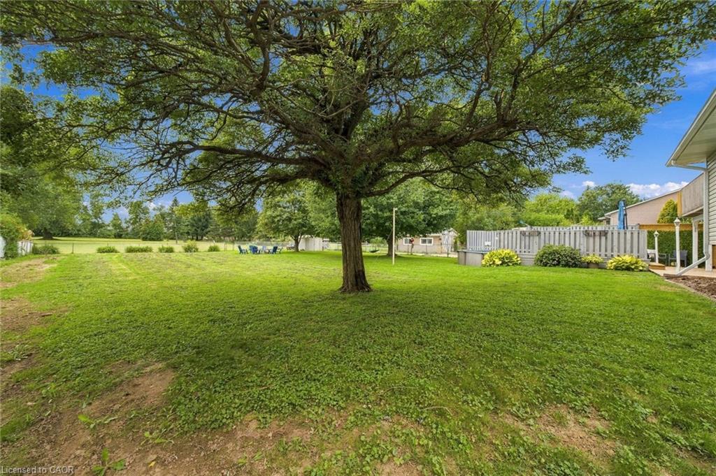 9793 Dickenson Road W Property Photo 46