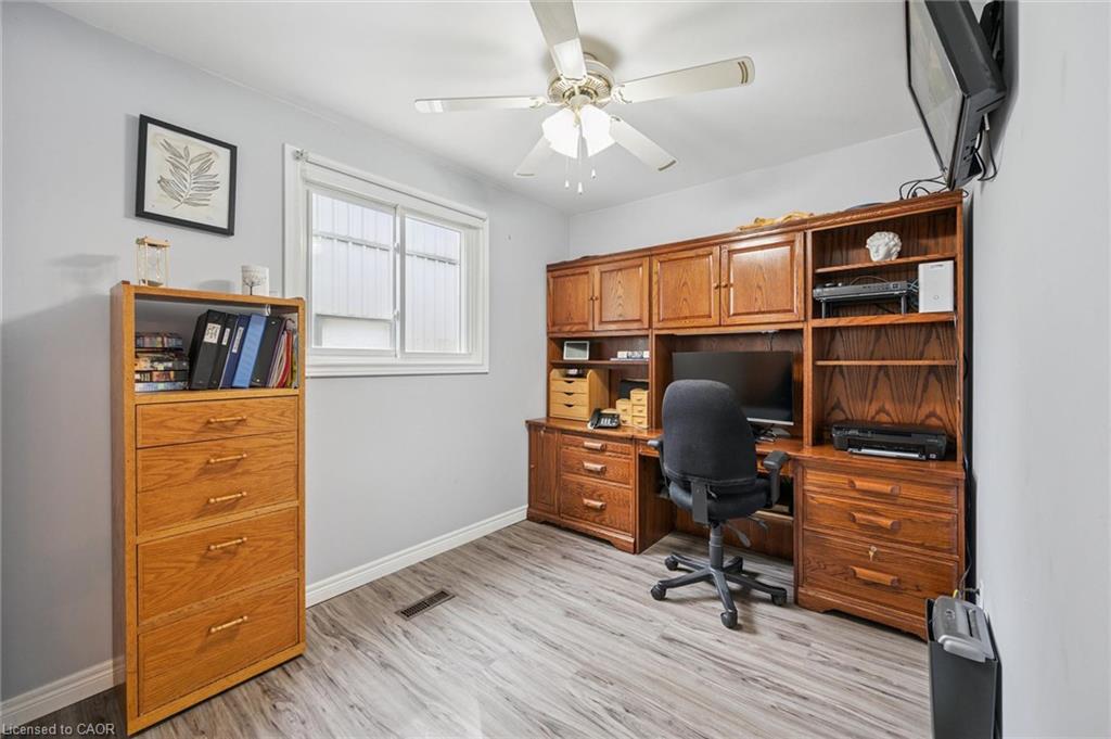 136 Woodlawn Avenue Property Photo 10