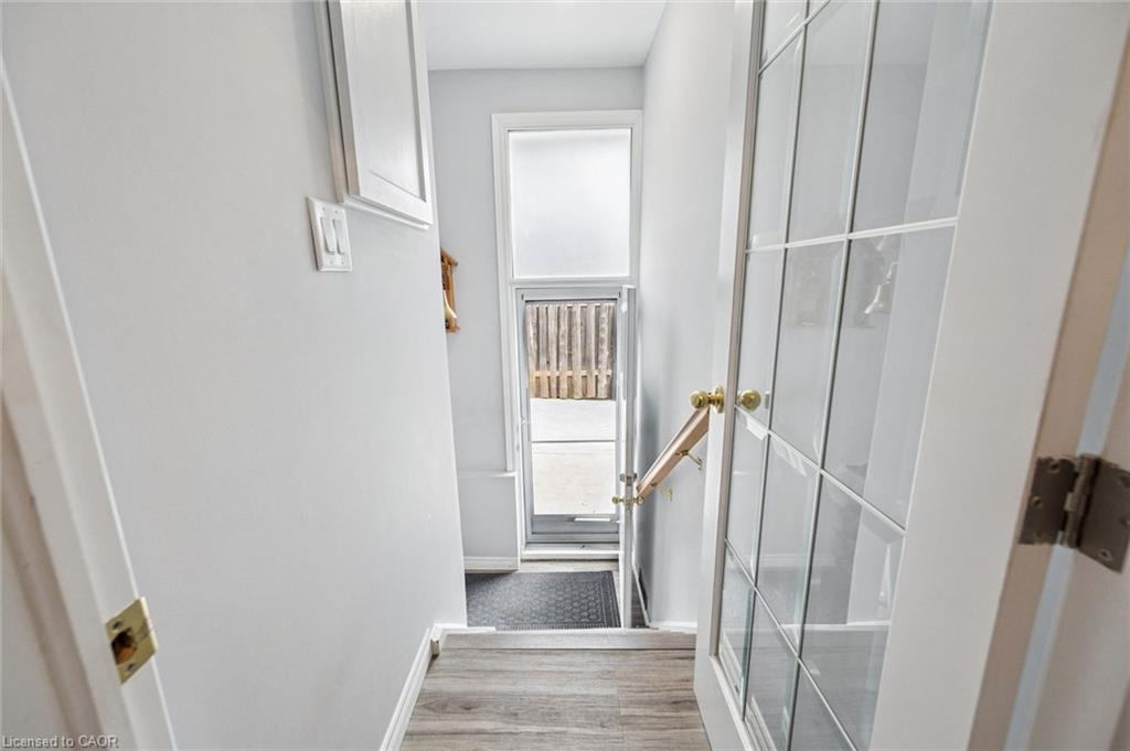 136 Woodlawn Avenue Property Photo 12